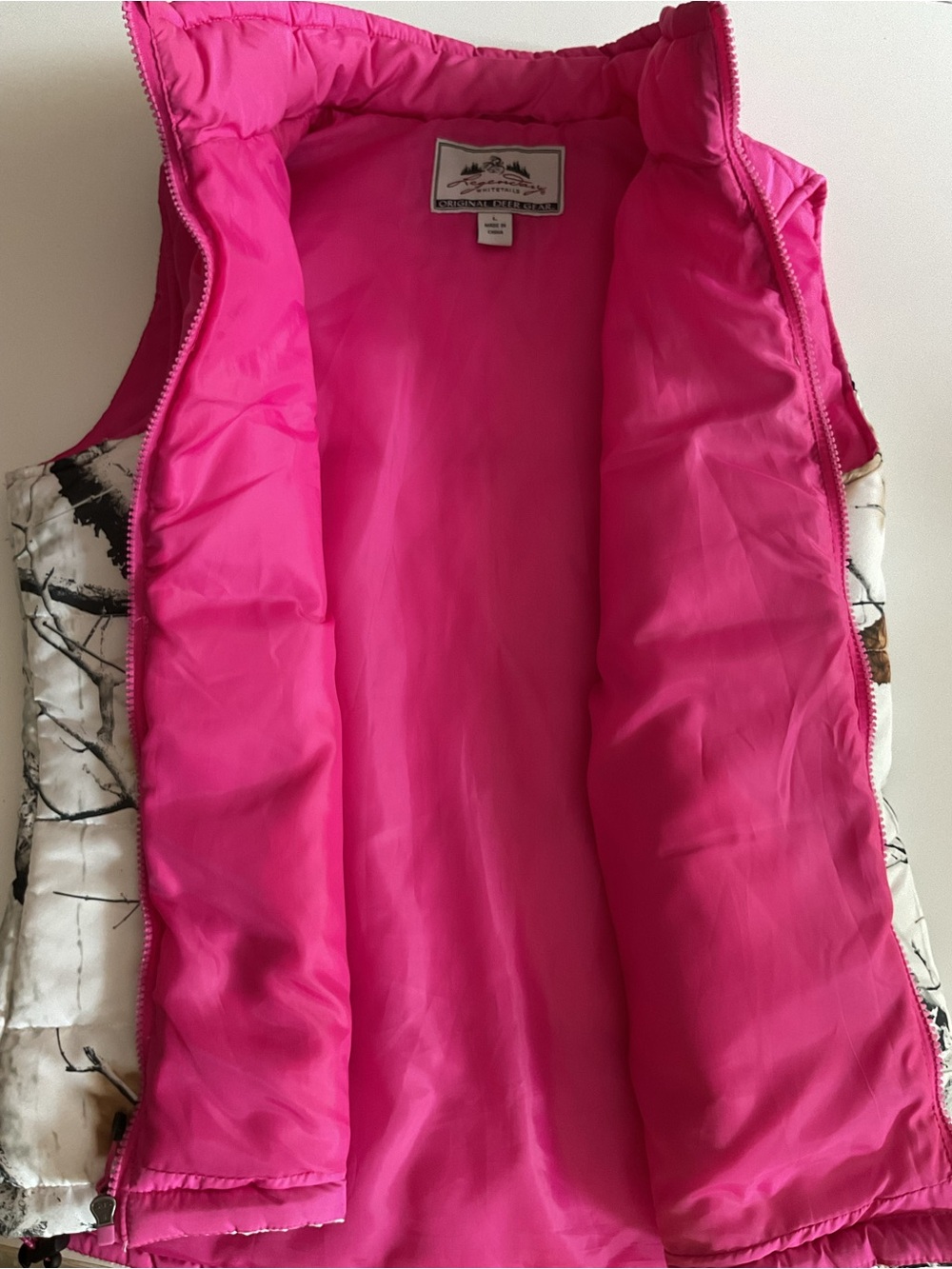 Legendary Pink Camo-Print Quilted Vest SZ L - Picture 8 of 14